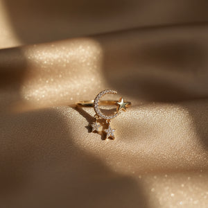 Lunar Spark: 18K Crescent Star Ring