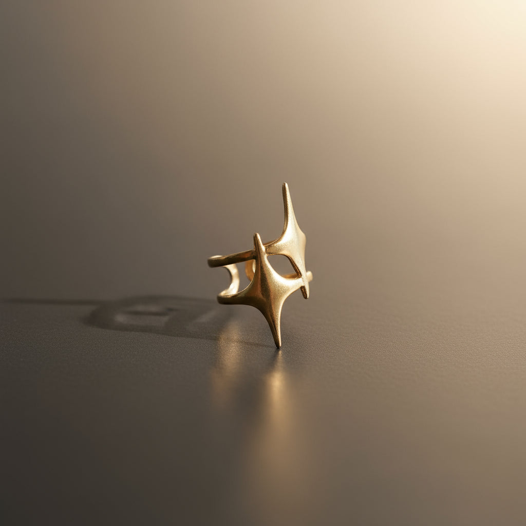 Twin Nova: 18K Star Open Ring