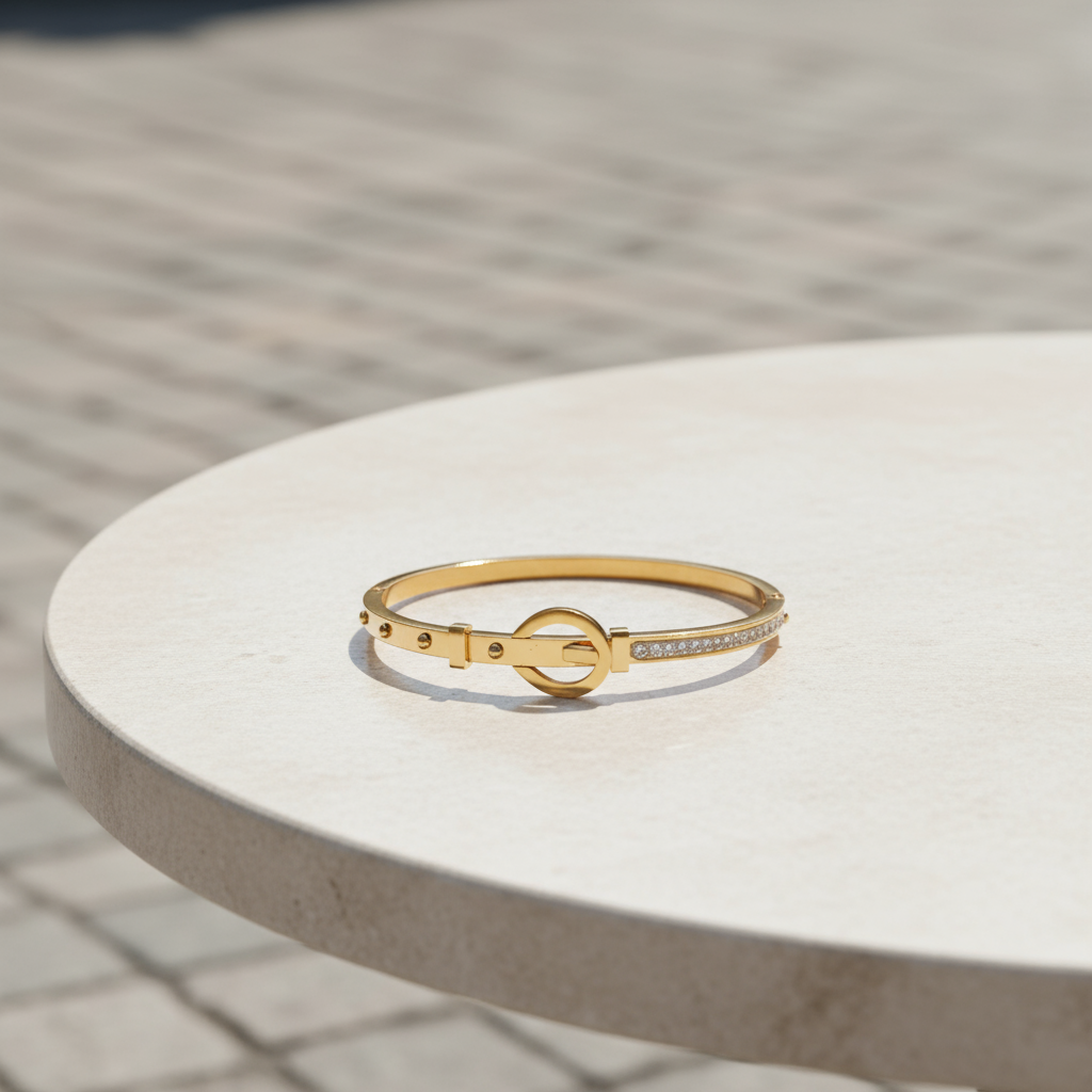 Signature Loop Pavé Bracelet