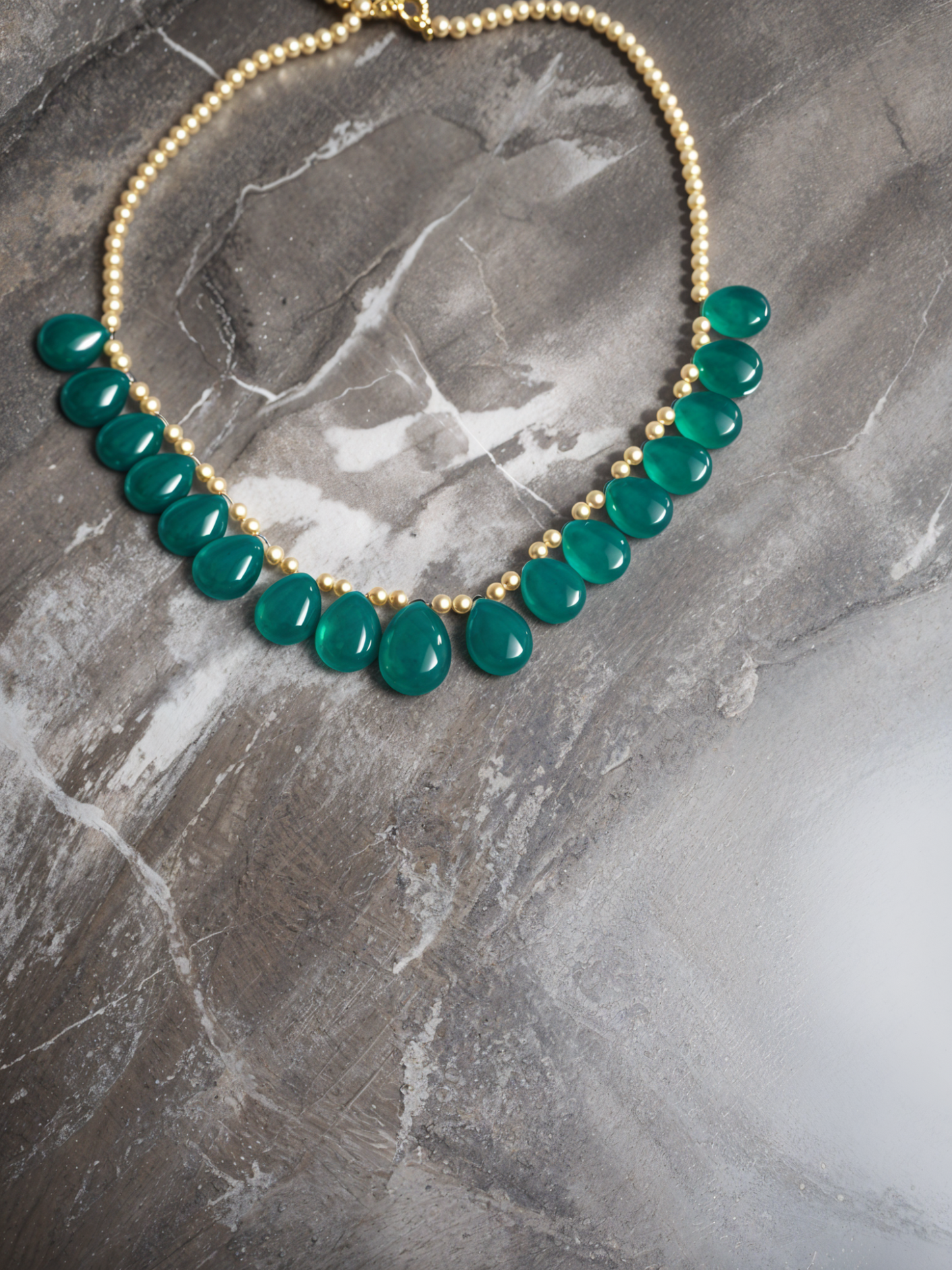 Green Onyx in Swarovski Pearl necklace