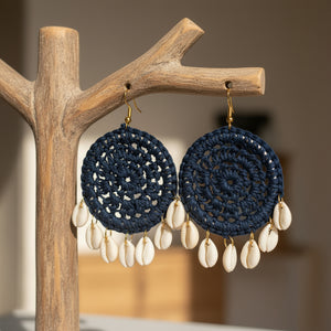 Seabreeze Luxe: Crochet Cowrie Comfort Drops