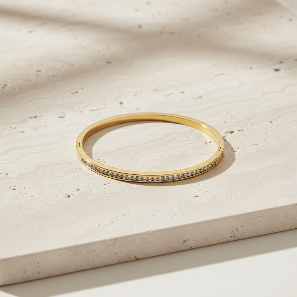 Baguette Gleam: 18K Gold Openable Kada