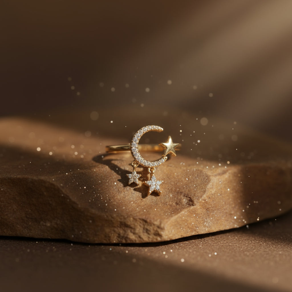 Lunar Spark: 18K Crescent Star Ring