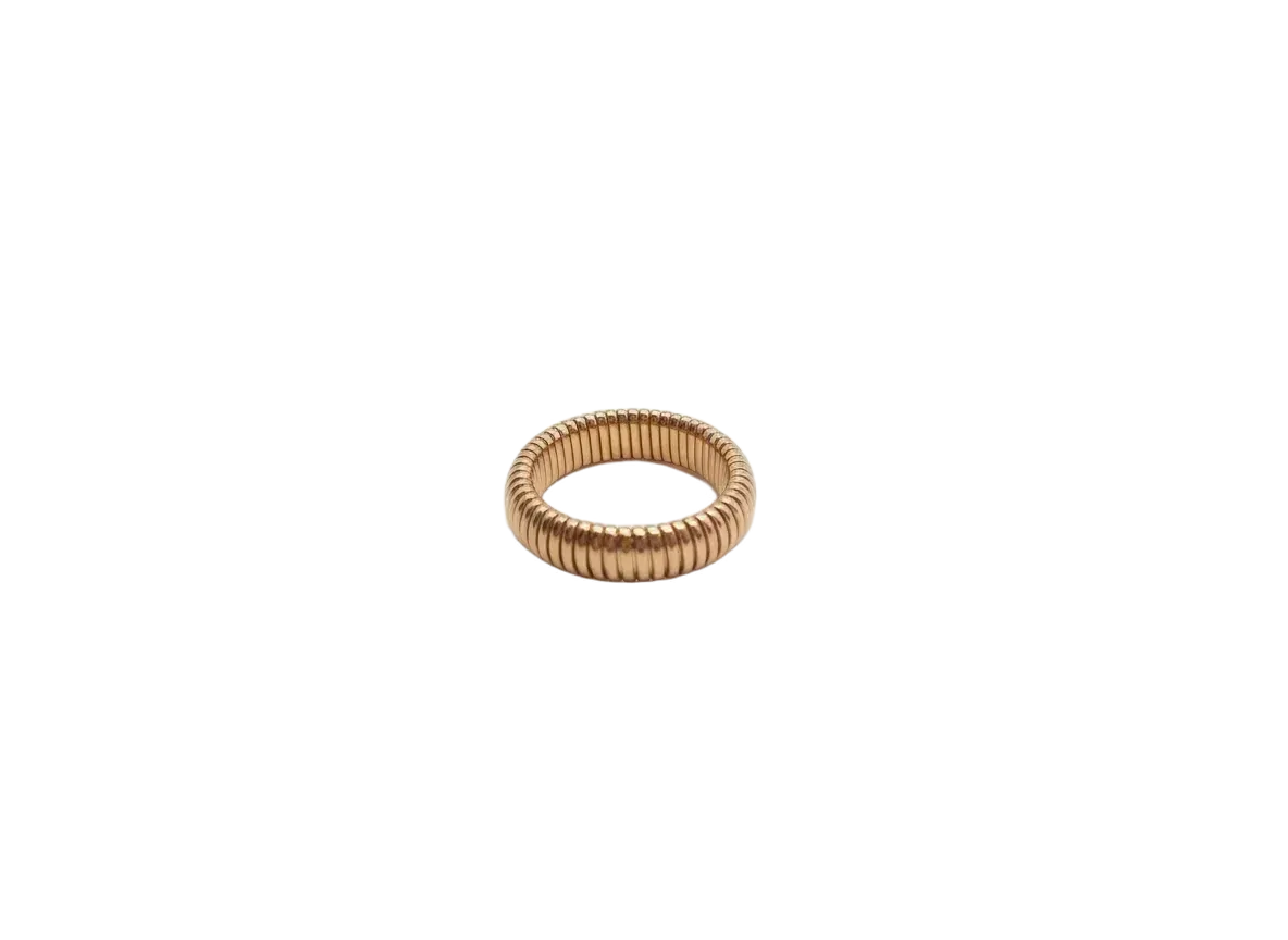 FlexiGleam: 18K Gold Stretch Ring
