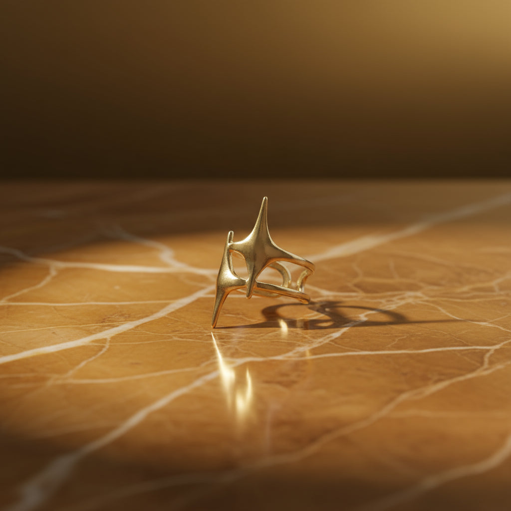 Twin Nova: 18K Star Open Ring