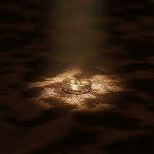 Ivory Wave Duo: 18K Enamel Open Ring