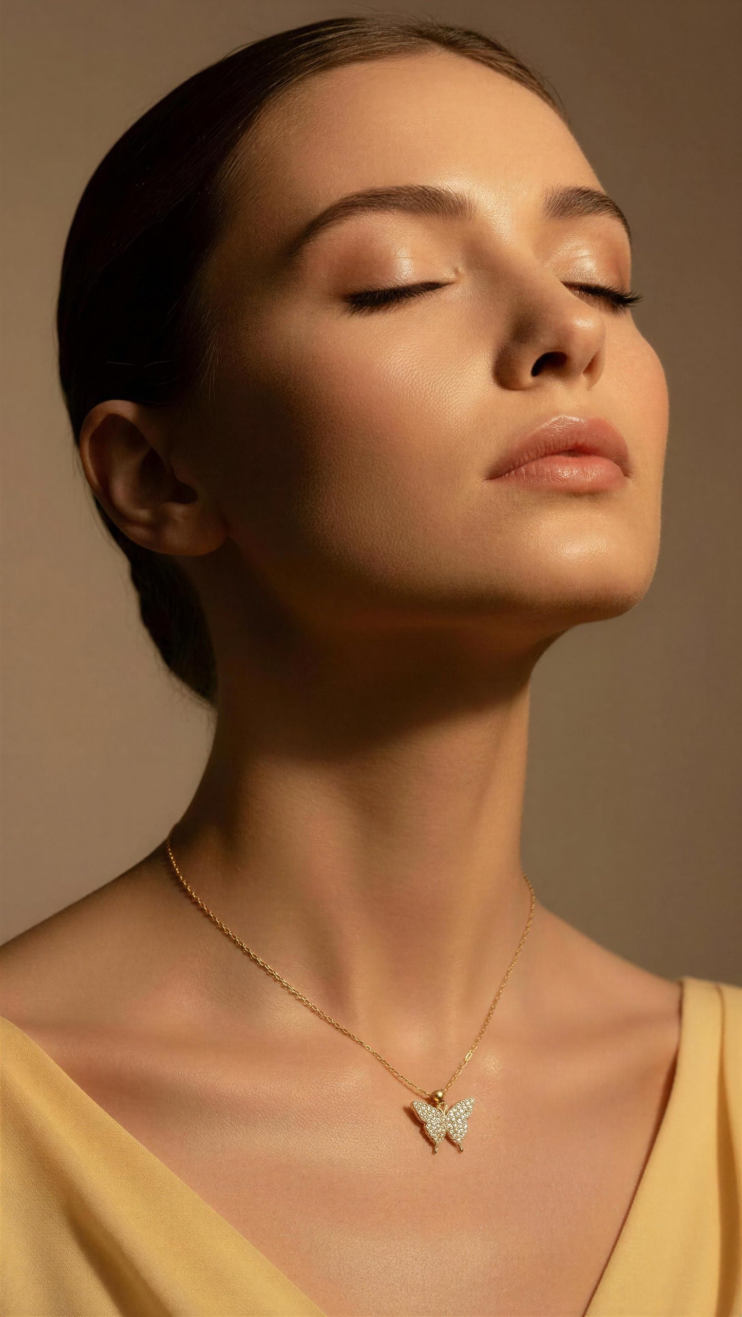 Lumière Papillon Necklace