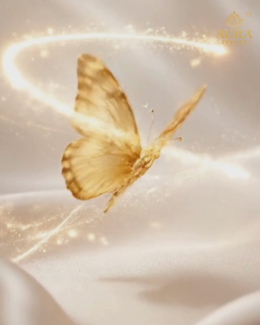 Lumière Papillon Necklace